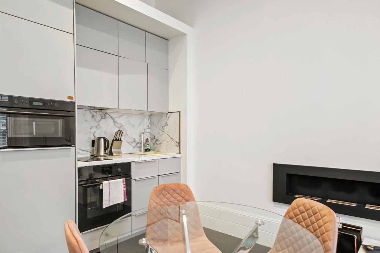 1 & 2 Bed Cosy Apartments Next To Earls Court Free Wifi Londres Exterior foto